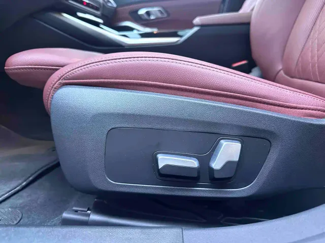 BMW 3 Series — Фото автомобиля 17