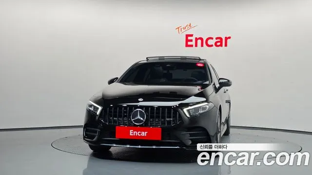 Mercedes-Benz A-Class W177 — Фото автомобиля 3