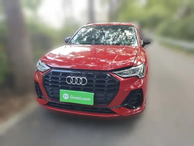 Audi Q3 — Фото автомобиля 23