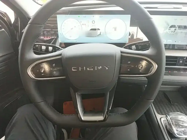 Chery Arrizo 8 — Фото автомобиля 10