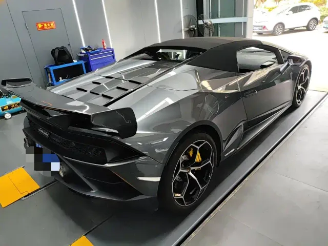 Lamborghini Huracan — Фото автомобиля 7