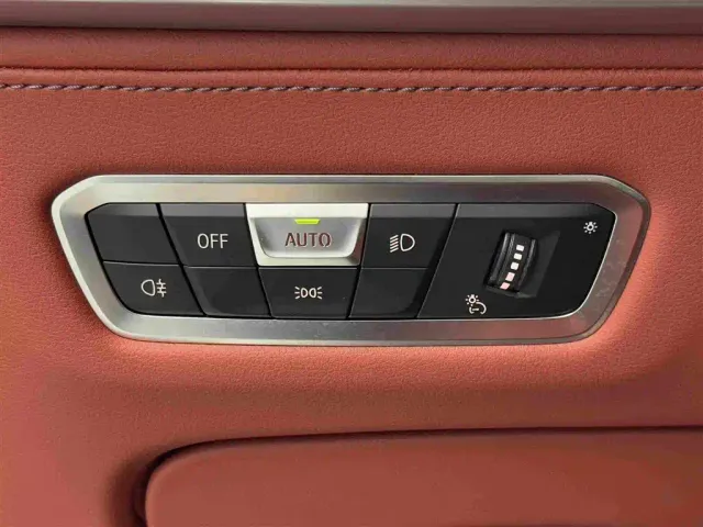 BMW XM — Фото автомобиля 21