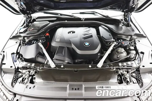BMW 5 Series G60 — Фото автомобиля 9