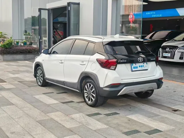Toyota YARiS L Zhi Xuan — Фото автомобиля 5