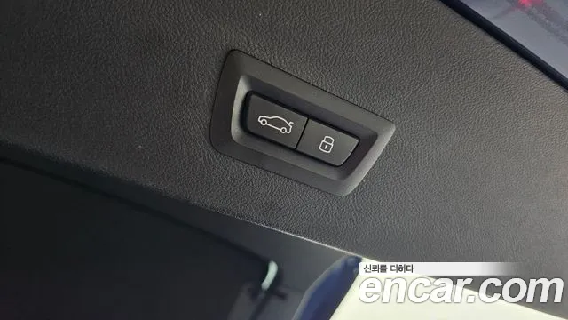 BMW X4 xDrive20i M Sport — Фото автомобиля 17