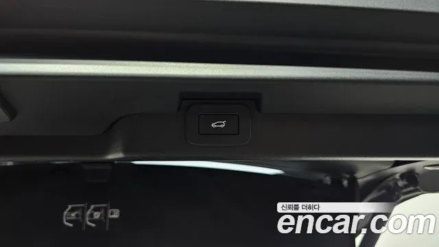 Land Rover Discovery — Фото автомобиля 24
