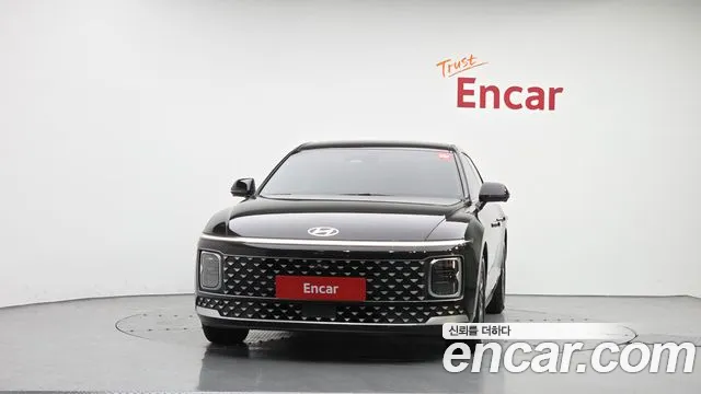 Hyundai Grandeur GN7 — Фото автомобиля 3