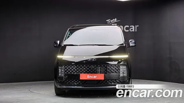 Hyundai Staria Staria — Фото автомобиля 2