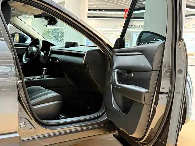 Mazda CX-50 Xingye — Фото автомобиля 11