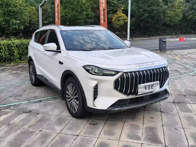 Jetour X70 Plus — Фото автомобиля 2