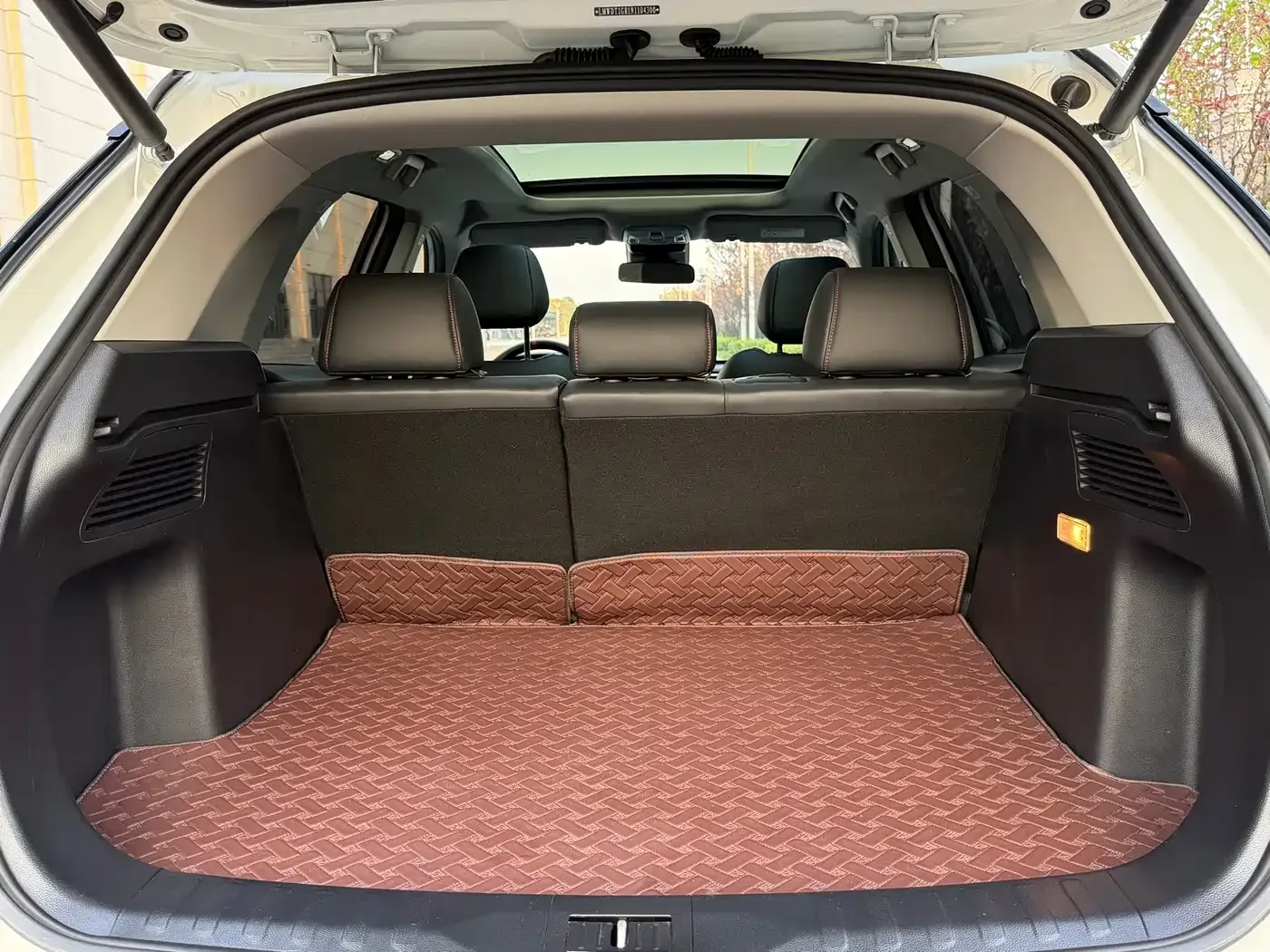 GAC Trumpchi Trumpchi GS4 PLUS 2021 270T Automatic Galaxy Edition — Фото автомобиля 10