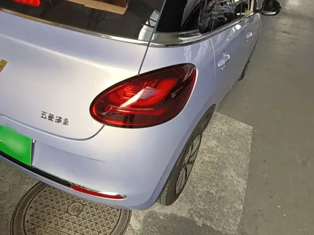 Wuling Bingo — Фото автомобиля 7