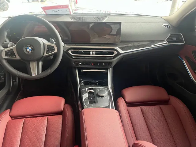 BMW 3 Series — Фото автомобиля 8
