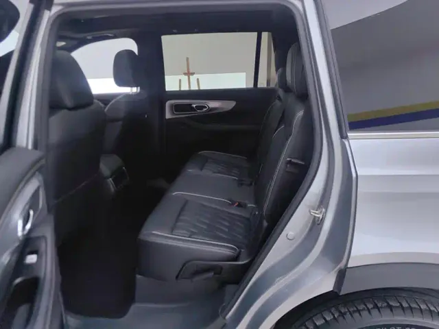 GAC Trumpchi GS8 — Фото автомобиля 11