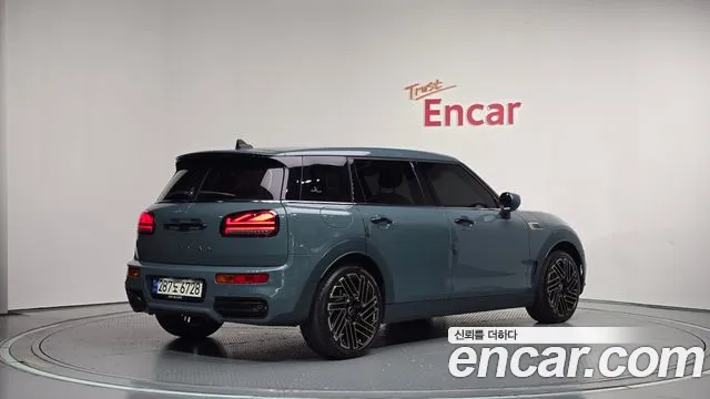 MINI Clubman — Фото автомобиля 2