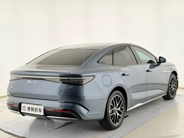 BYD Seal 07 DM-i — Фото автомобиля 13