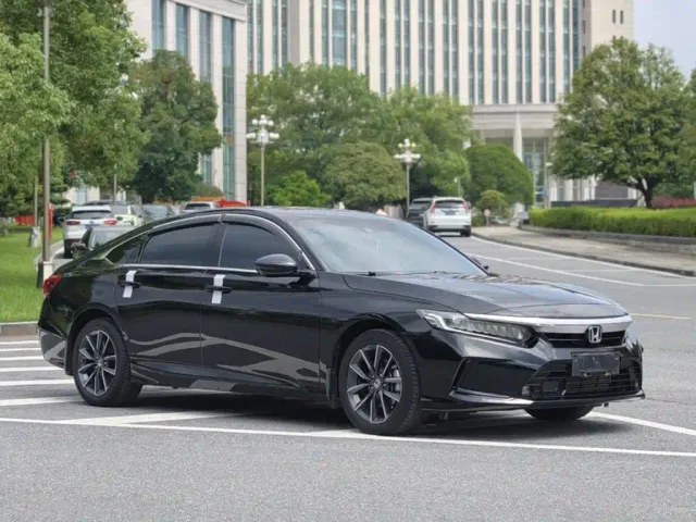 Honda Inspire — Фото автомобиля 4