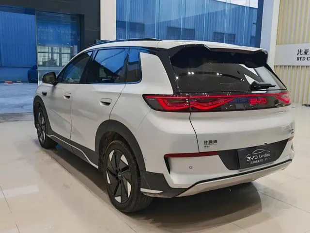 BYD Sealion 05 EV — Фото автомобиля 10