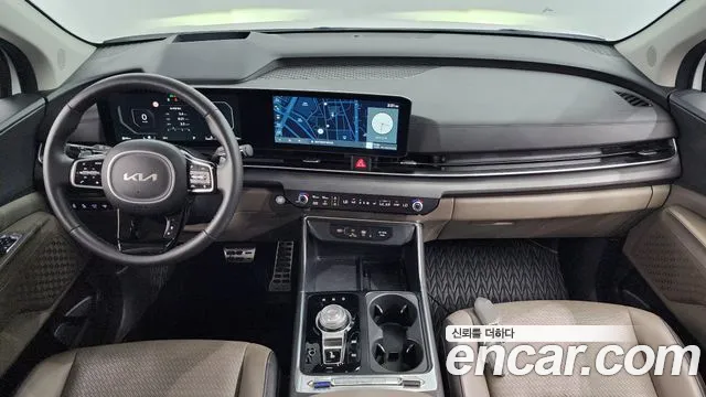 Kia Canival — Фото автомобиля 7