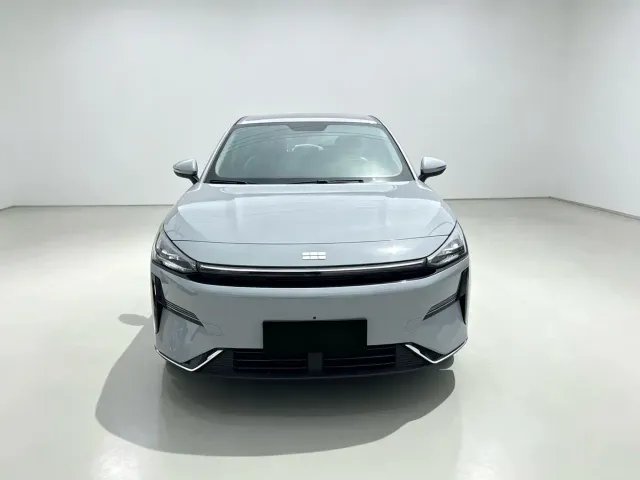 Geely Galaxy L6 — Фото автомобиля 2
