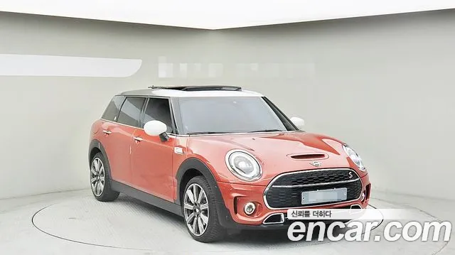 Фотография автомобиля — Mini Clubman