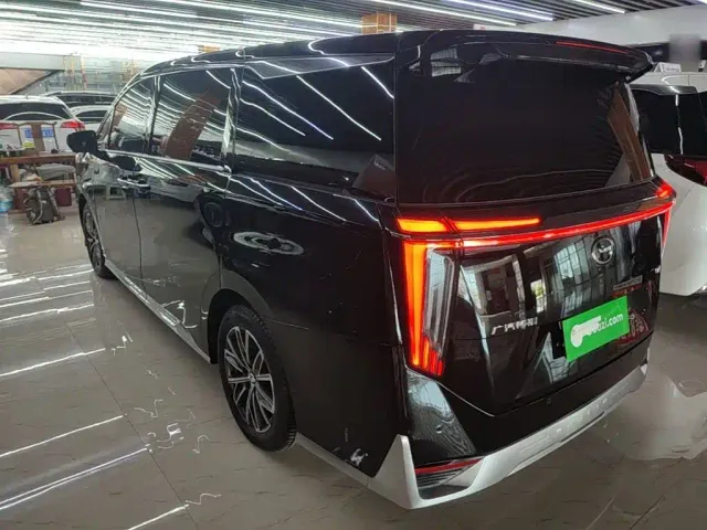 GAC Trumpchi M8 — Фото автомобиля 4