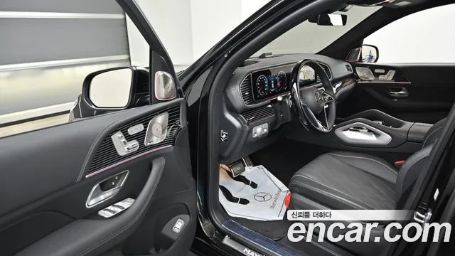 Mercedes-Benz GLS-Class — Фото автомобиля 11