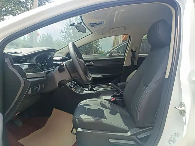 Chery Arrizo 5 — Фото автомобиля 14