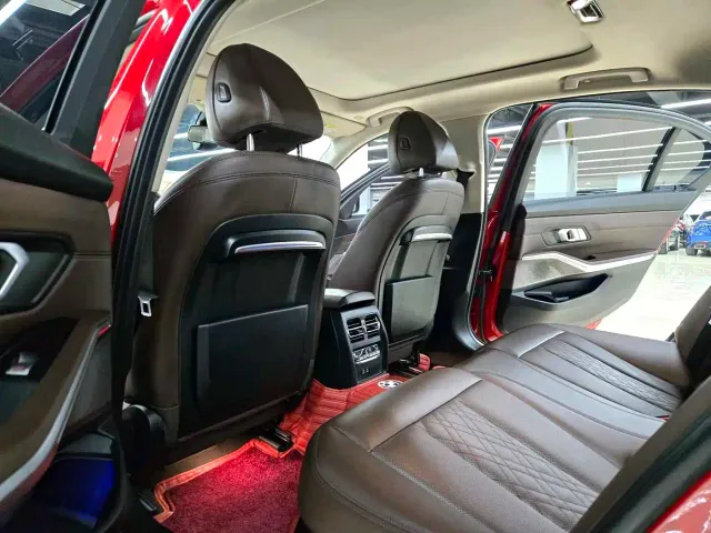 BMW 3 Series — Фото автомобиля 7