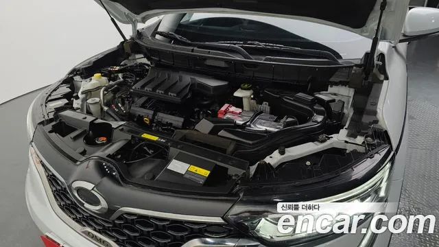 Renault-KoreaSamsung QM6 Новый QM6 2.0 LPe LE Signature 2WD — Фото автомобиля 6