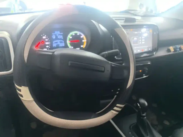 Roewe Clever — Фото автомобиля 6