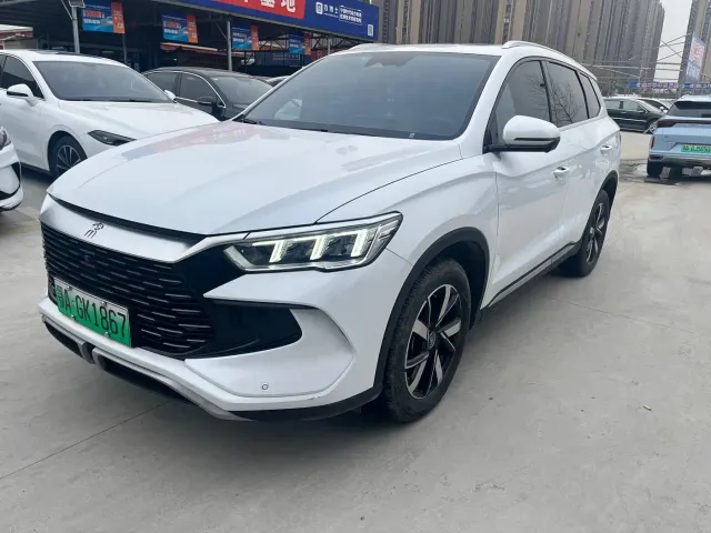 BYD Song Pro — Фото автомобиля 2