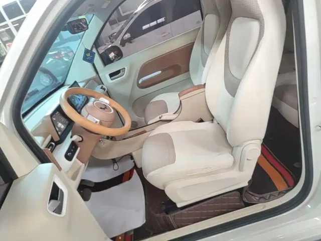 Wuling Hongguang Mini EV — Фото автомобиля 14