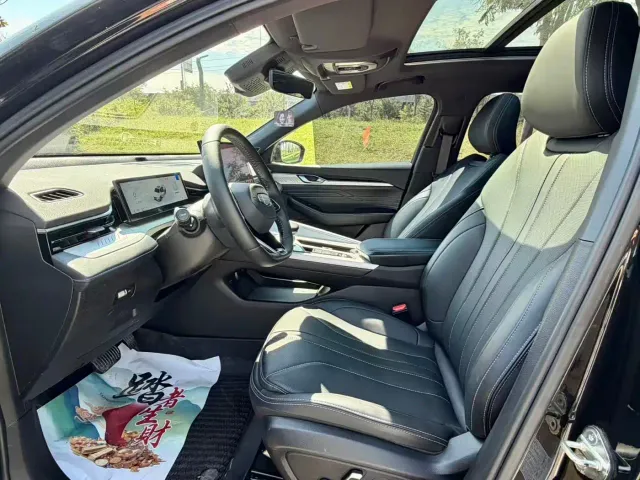 Geely Xingrui — Фото автомобиля 4