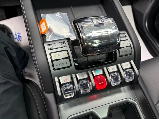 BYD FangChengBao Titanium 3 — Фото автомобиля 12