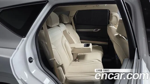 Genesis GV80 — Фото автомобиля 17