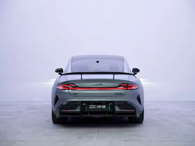 Xiaomi SU7 Ultra — Фото автомобиля 5