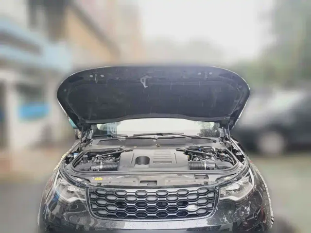 Land Rover Discovery — Фото автомобиля 3