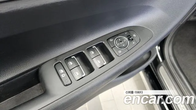 Hyundai Grandeur New — Фото автомобиля 28