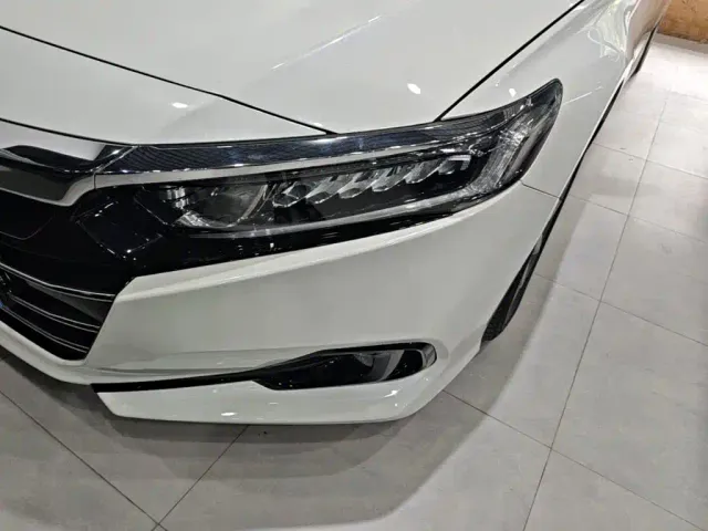 Honda Accord — Фото автомобиля 23