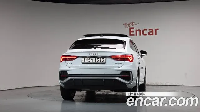 Audi Q3 35 TDI Premium Sportback — Фото автомобиля 4