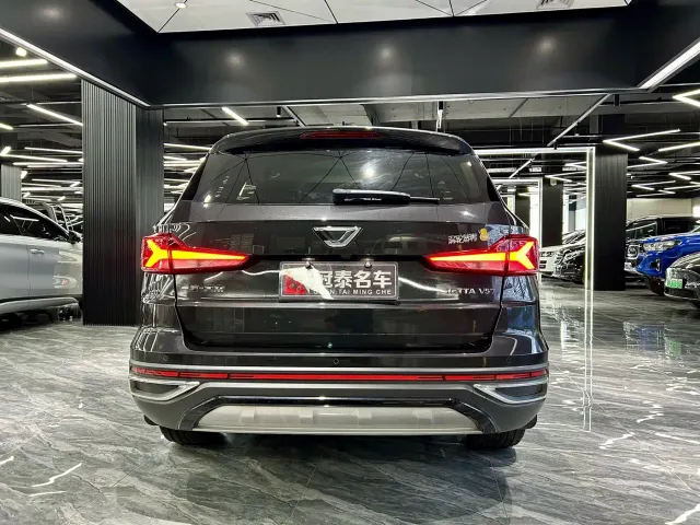 Jetta VS7 — Фото автомобиля 6