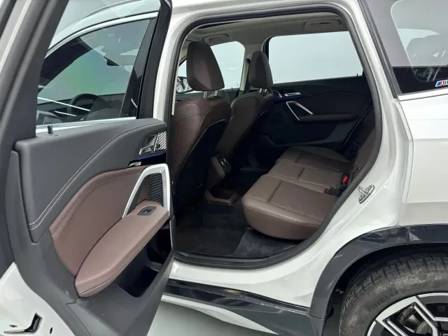 BMW X1 — Фото автомобиля 11