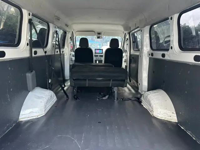 Wuling Motors Wuling Yangguang 2024 300km Comfort Passenger Version 60kW — Фото автомобиля 9