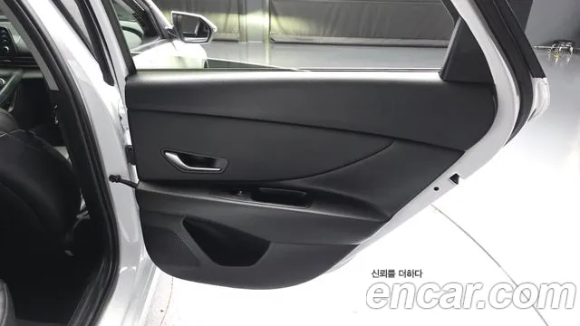 Hyundai Avante — Фото автомобиля 14