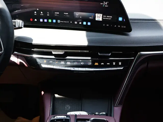 Cadillac CT6 — Фото автомобиля 19