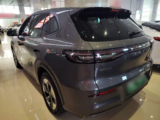Geely Galaxy E5 — Фото автомобиля 4