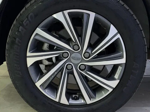 Geely Vision X6 — Фото автомобиля 22