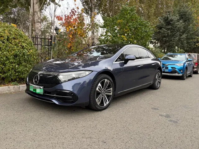 Mercedes-Benz EQS — Фото автомобиля 3