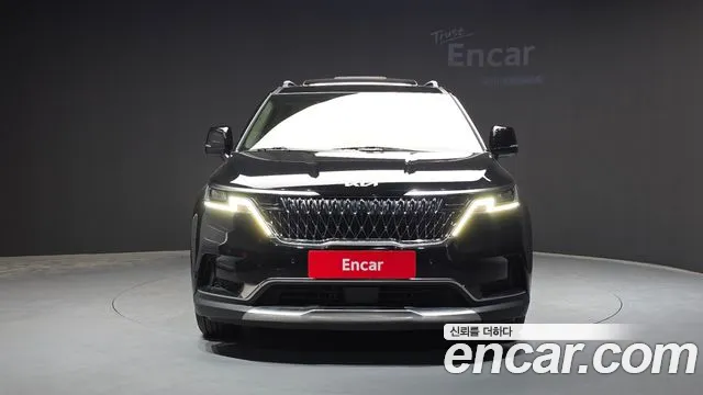 Kia Canival Carnival 4 поколение Дизель 11 мест Signature — Фото автомобиля 3